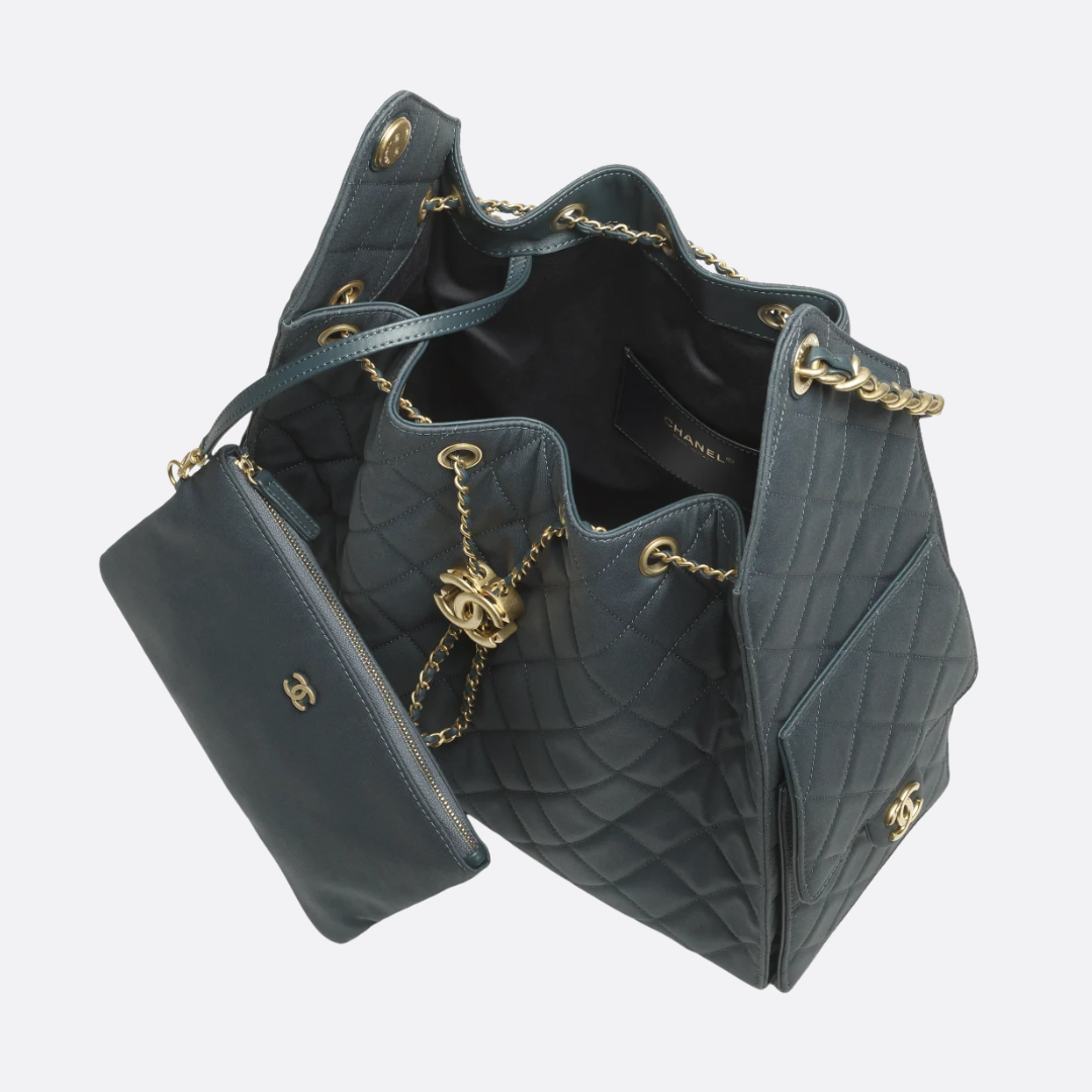 Chanel 25 Medium Shoulder Bag – Exclusive