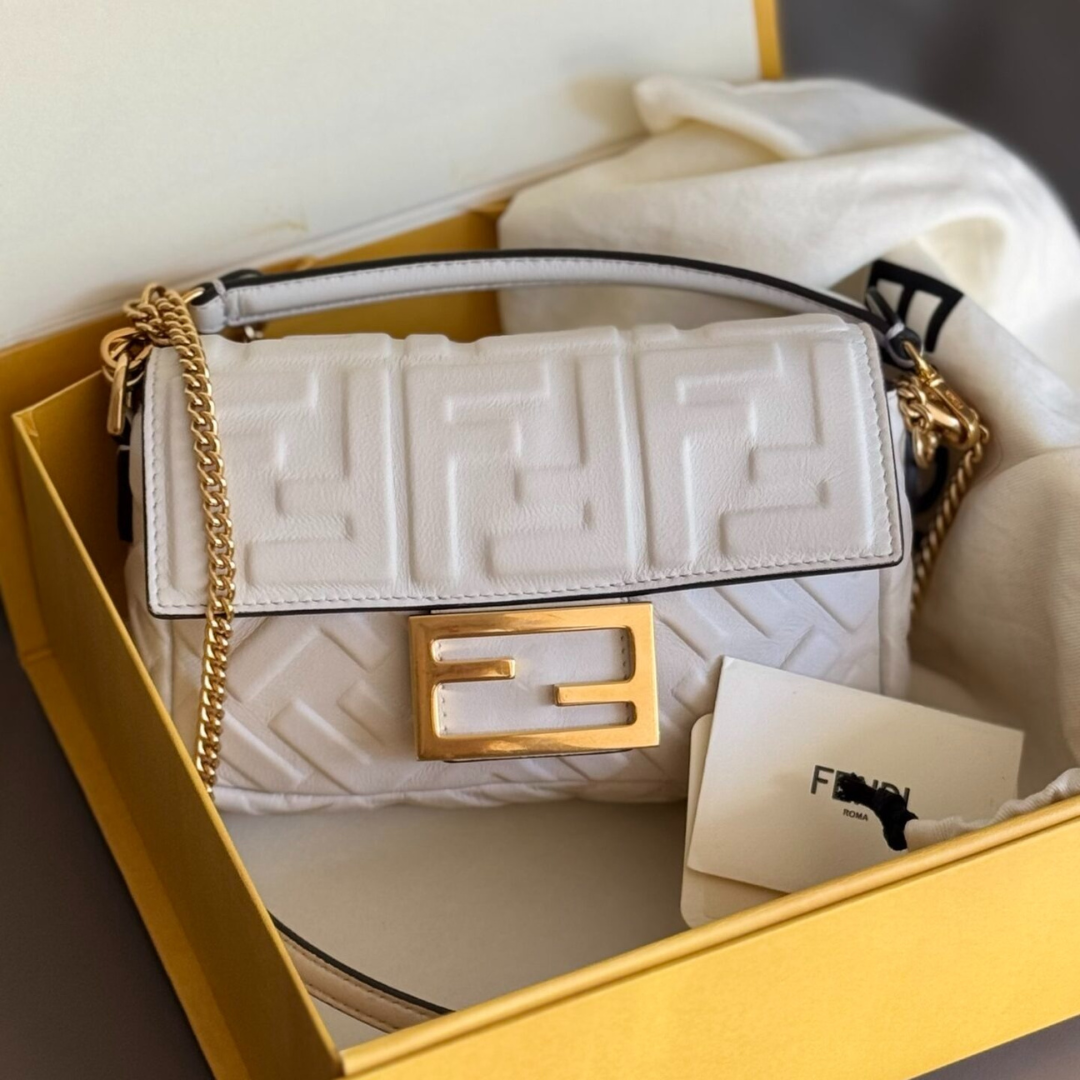 Fendi Shoulder Bag – Exclusive