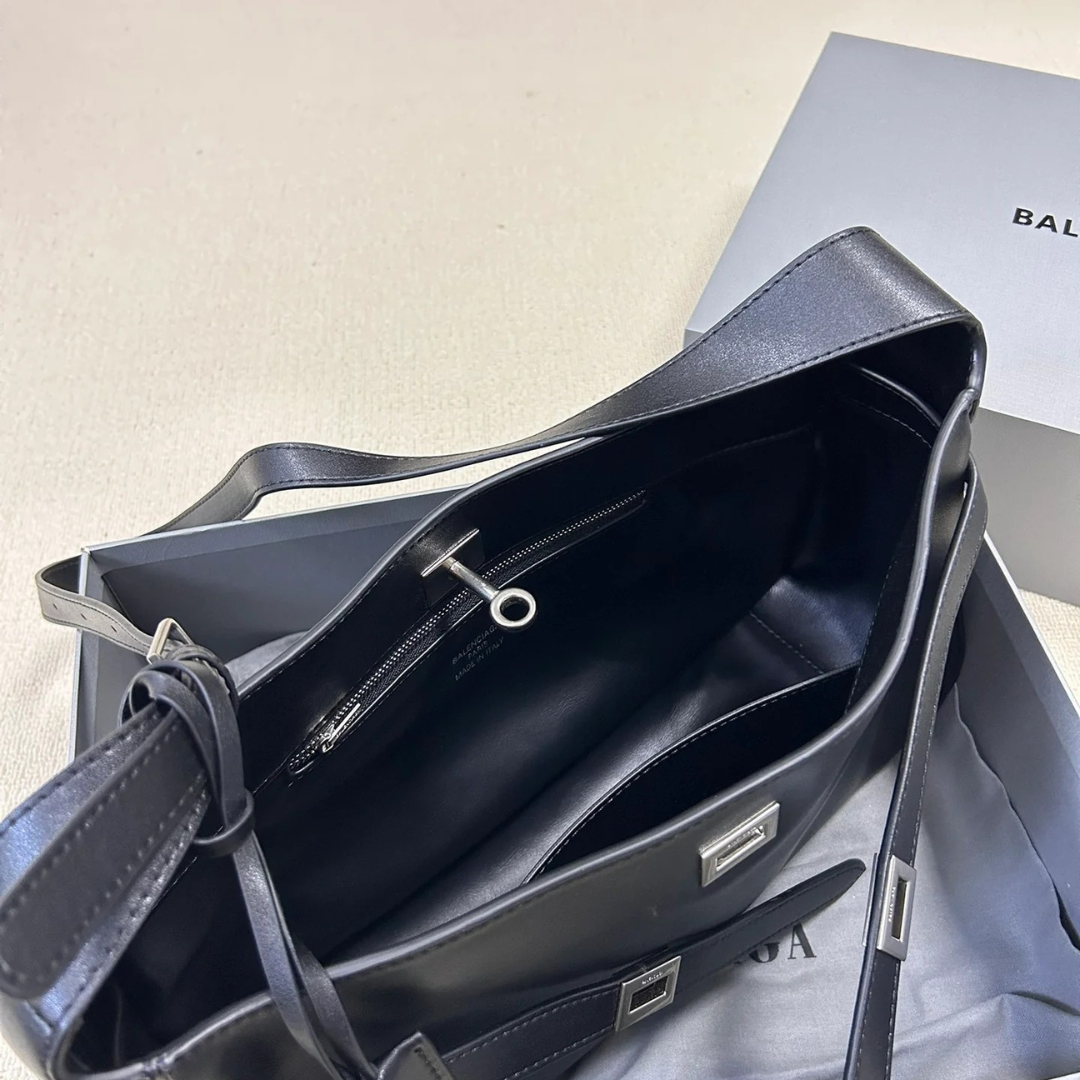 Balenciaga Bel Air Medium Shoulder Bag In Black Calf Leather – Exclusive