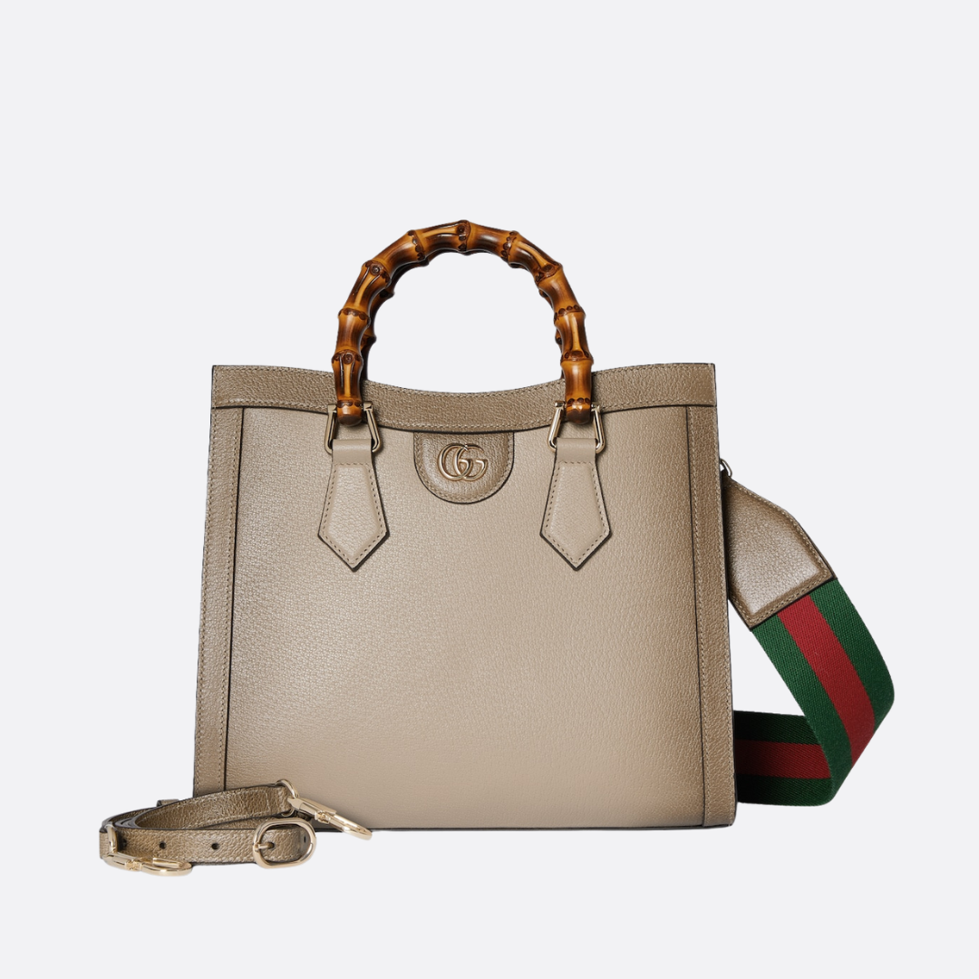 Gucci: Medium Diana Shopping Bag