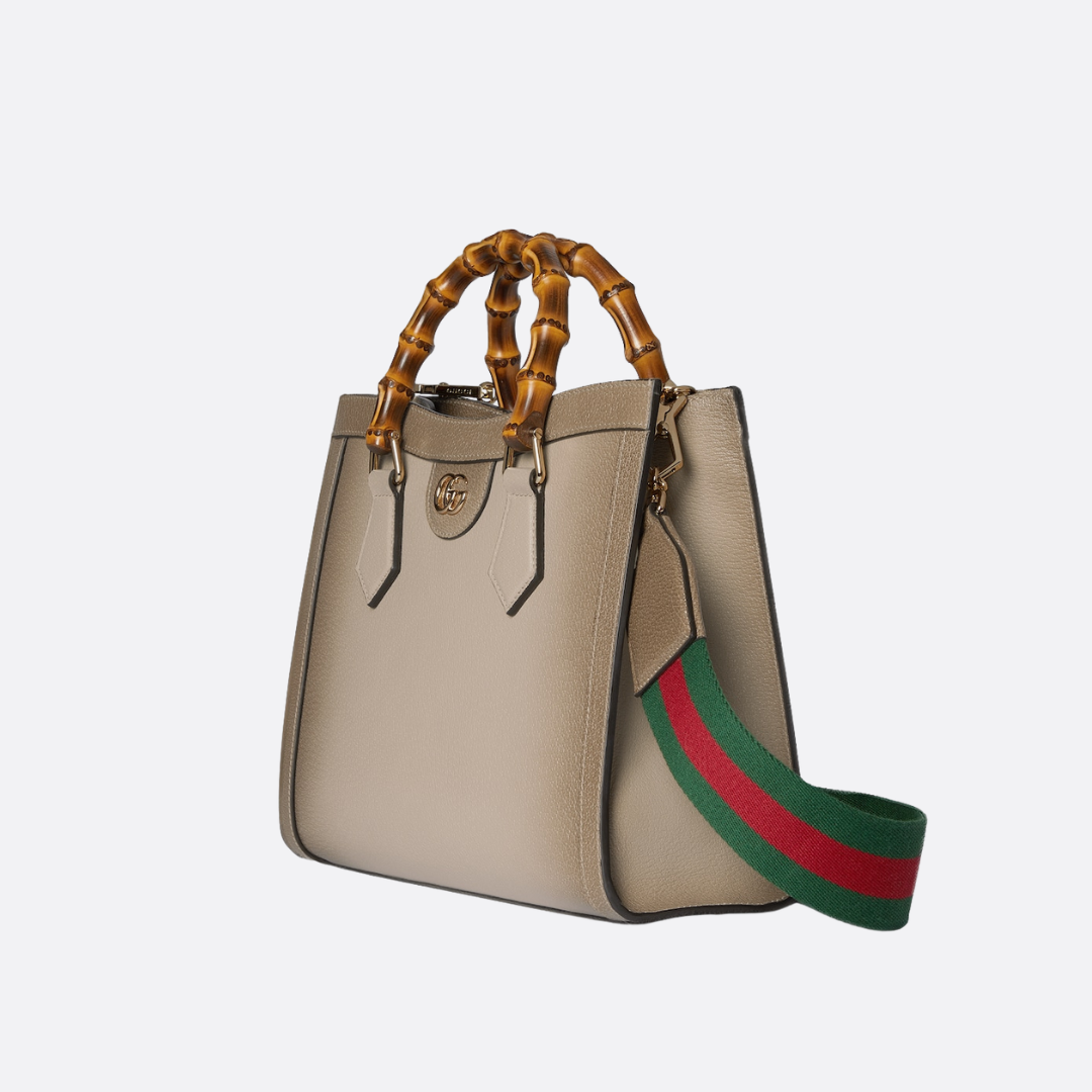 Gucci: Medium Diana Shopping Bag