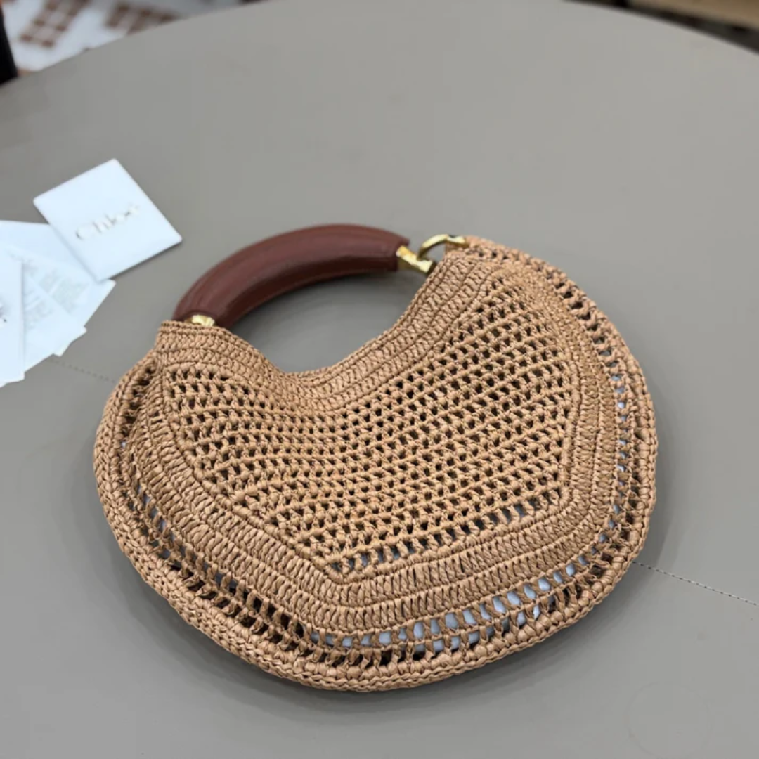 Chloé Summer Raffia Banana Bag – Exclusive