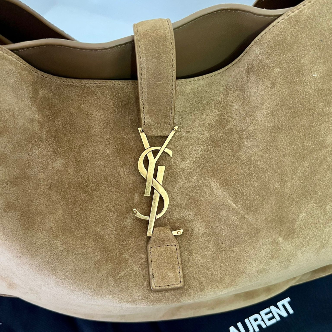 Saint Laurent Le 5 À 7 Bea Suede Bag – Exclusive