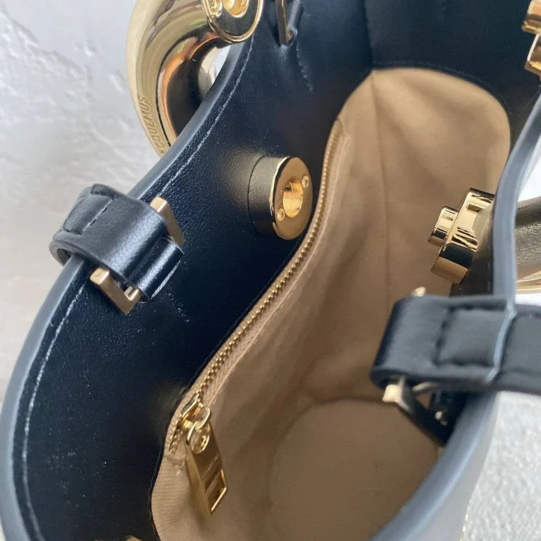 Jacquemus Le Petit Bambola Leather Bag – Exclusive