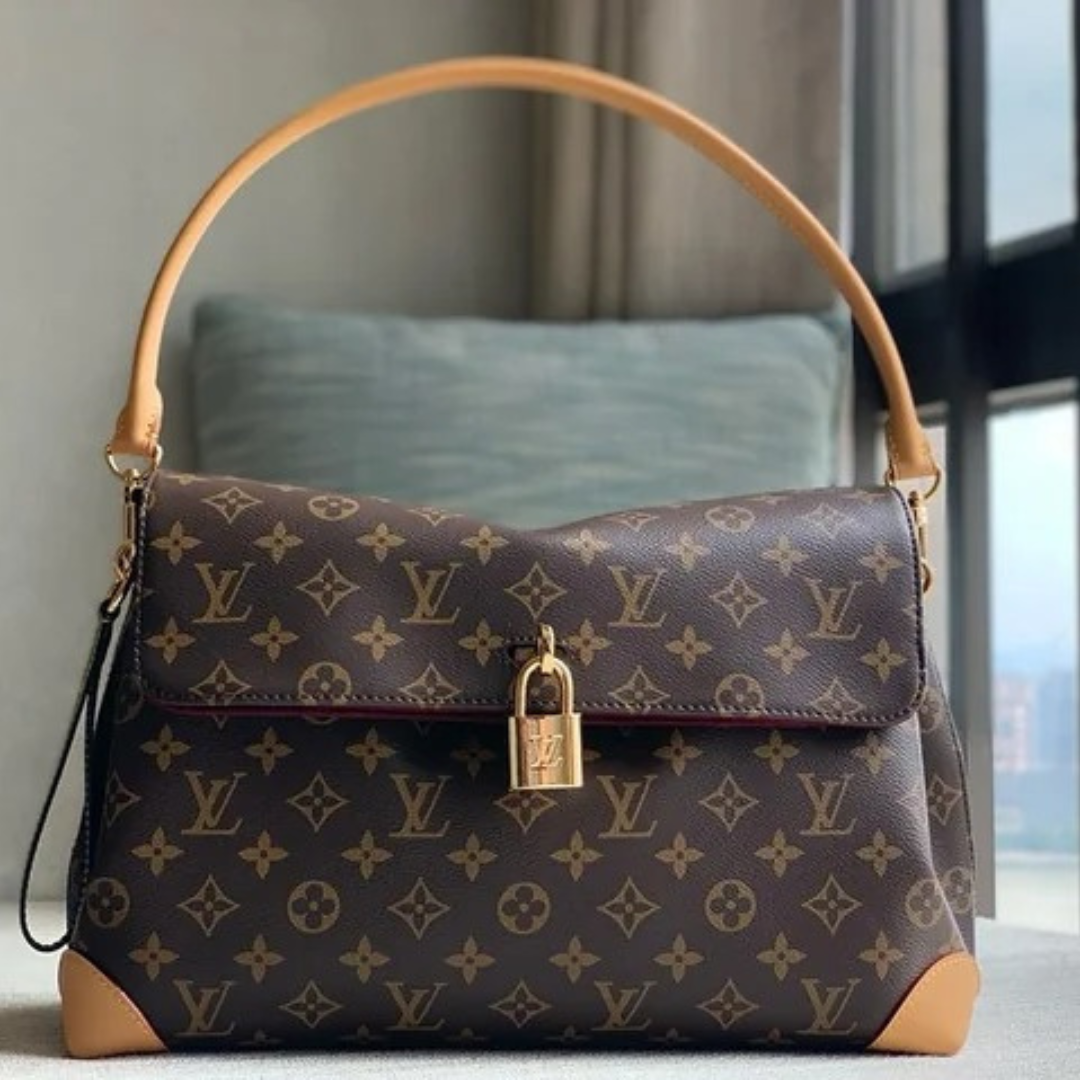 Louis Vuitton Handbag – Exclusive