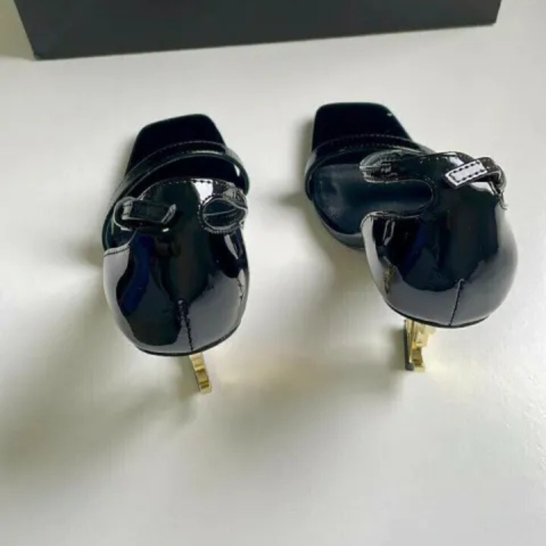 Yves Saint Laurent Set Handbag & Sandals