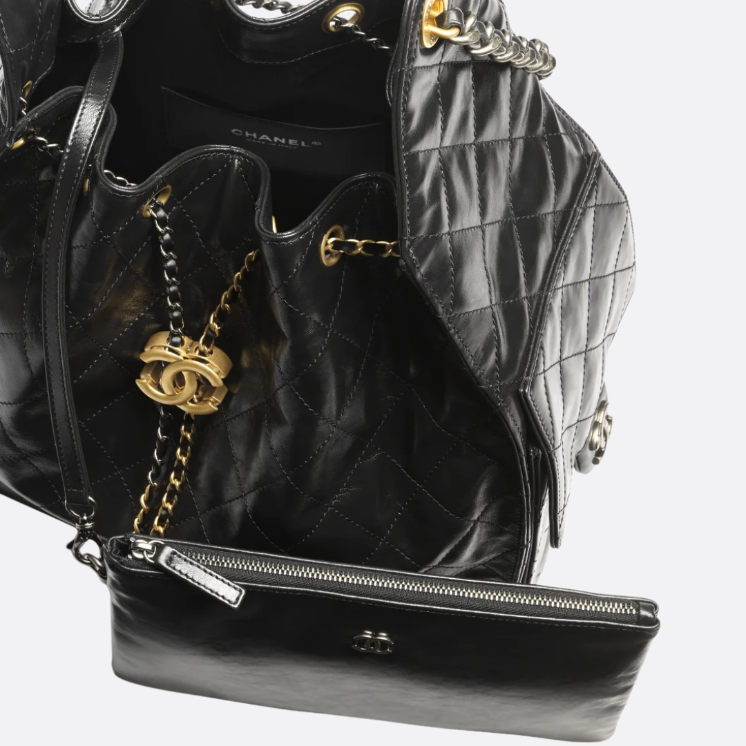 Chanel 25 Handbag – Medium