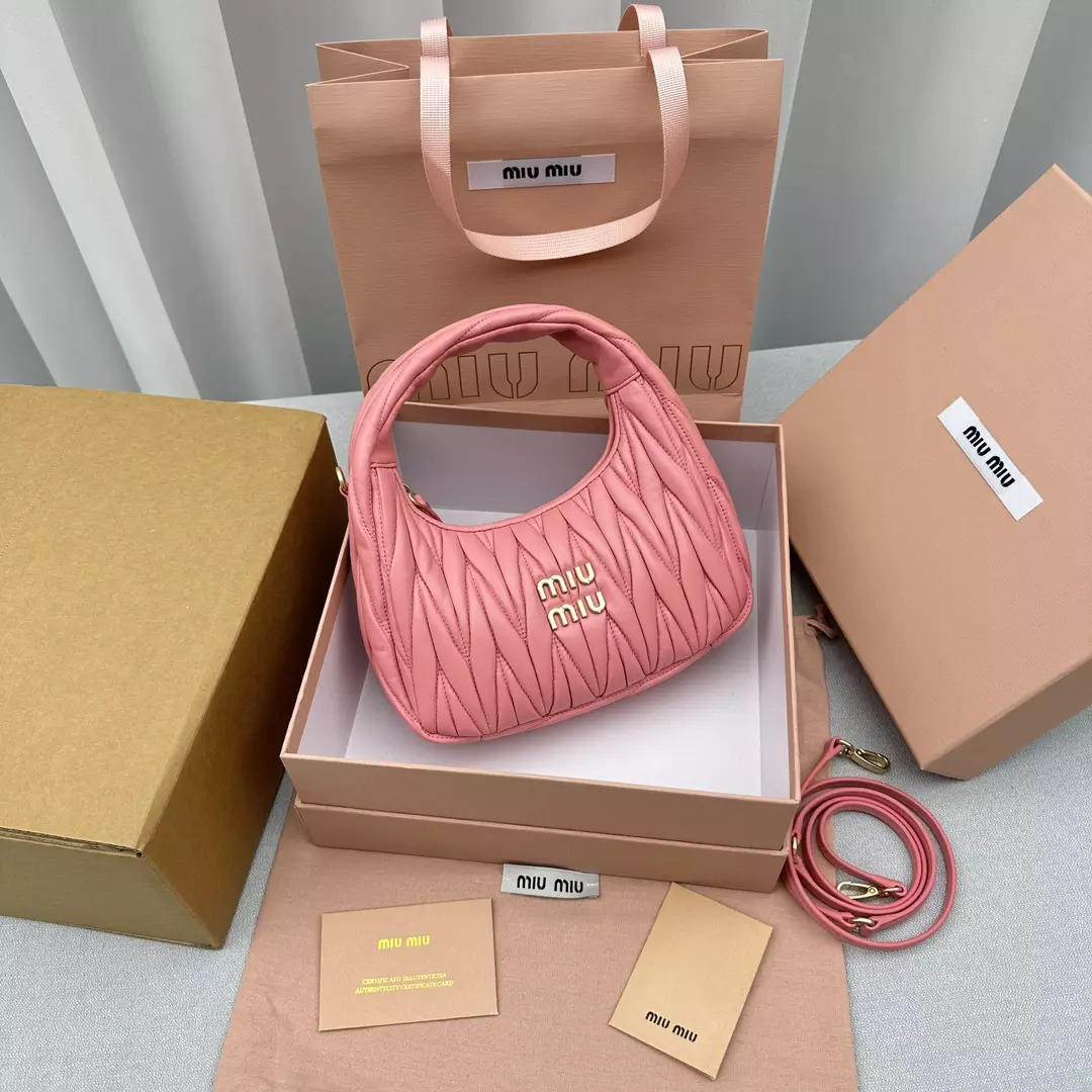 Miu Miu Wander Shoulder Bag In Matelassé Nappa Leather – Exclusive