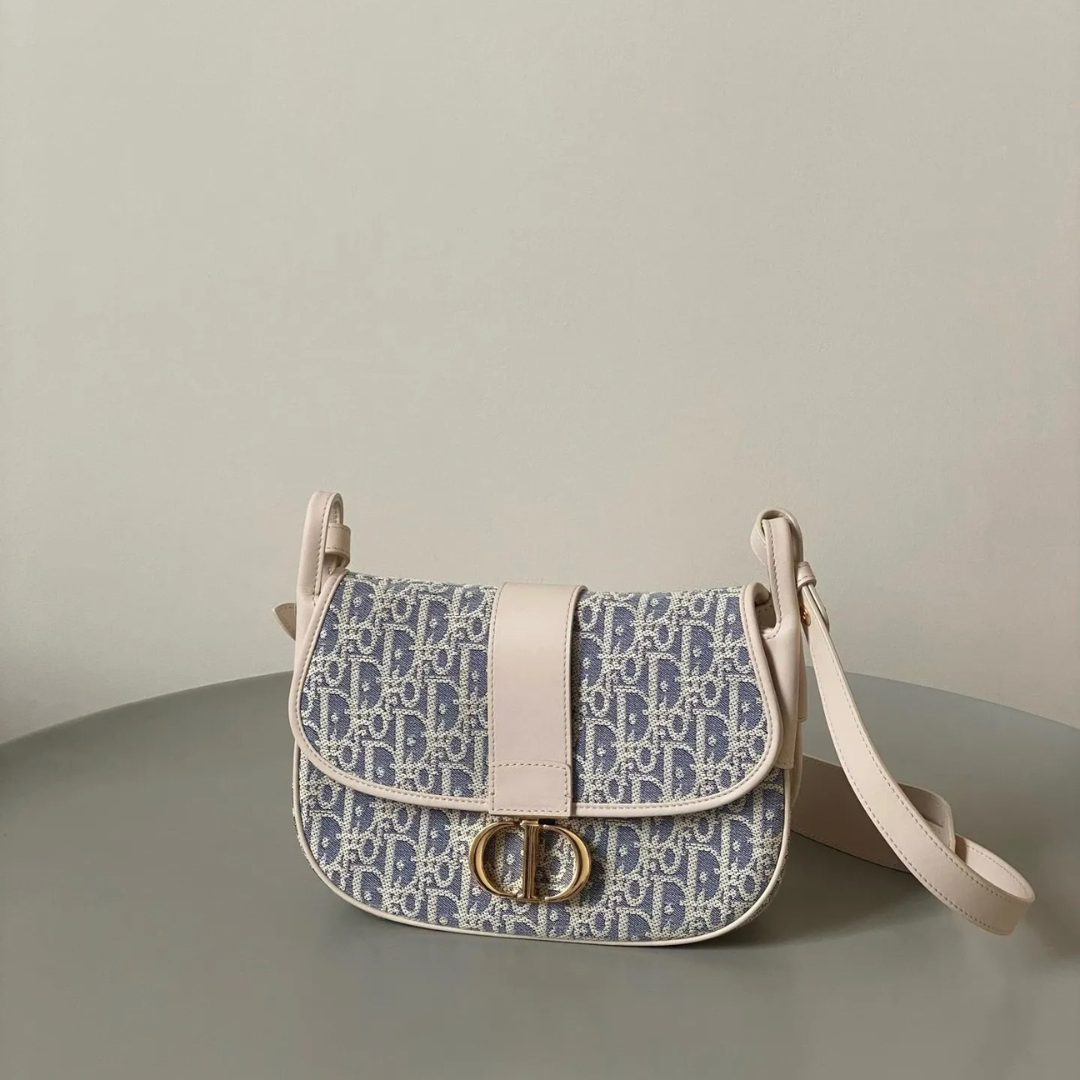 Dior 30 Montaigne Bag – Medium