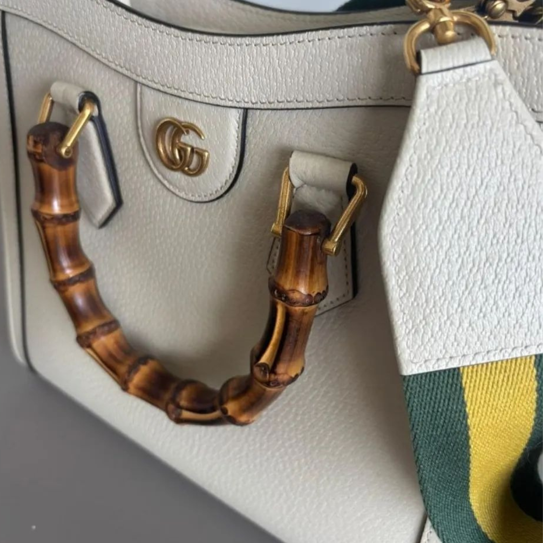 Gucci: Medium Diana Shopping Bag