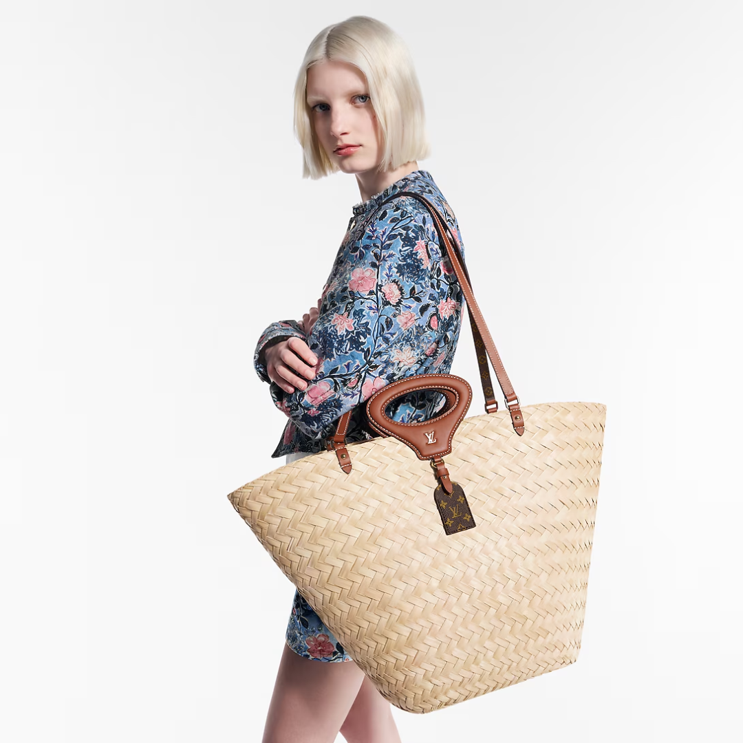 Louis Vuitton Very Large Shoulder Bag – Exclusive