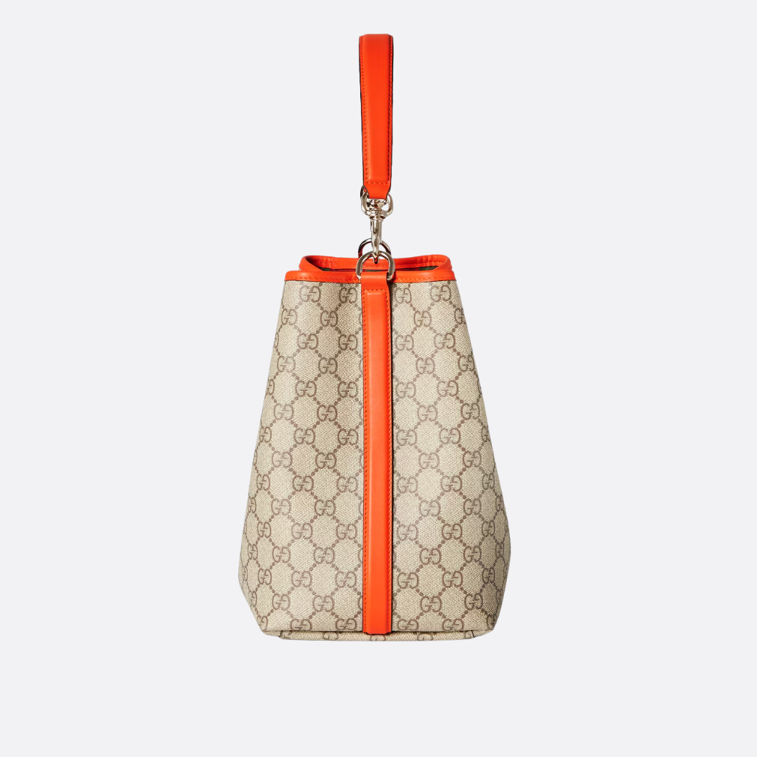 Gucci: Medium Bucket Bag & Gg Emblem