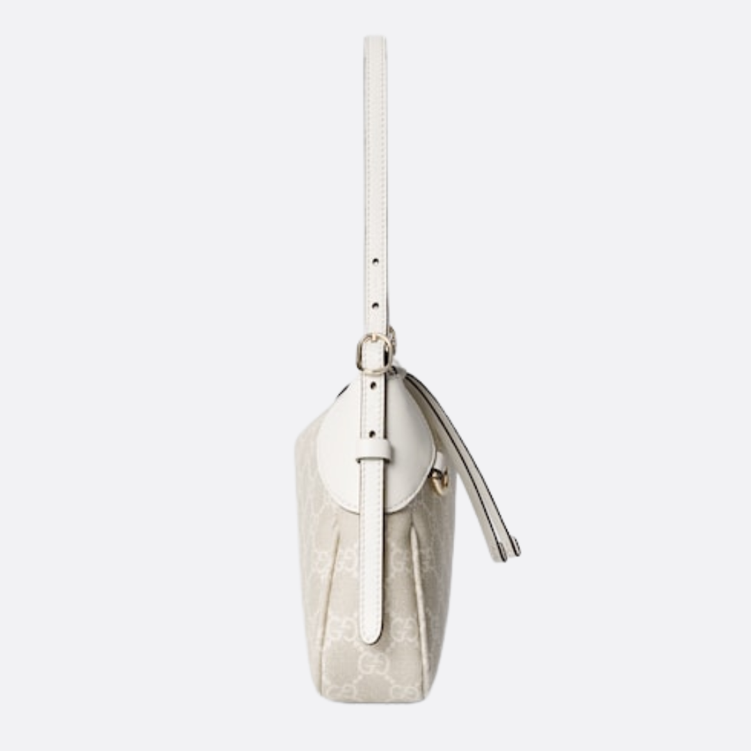 Gucci: Small Shoulder Bag & Gg Emblem