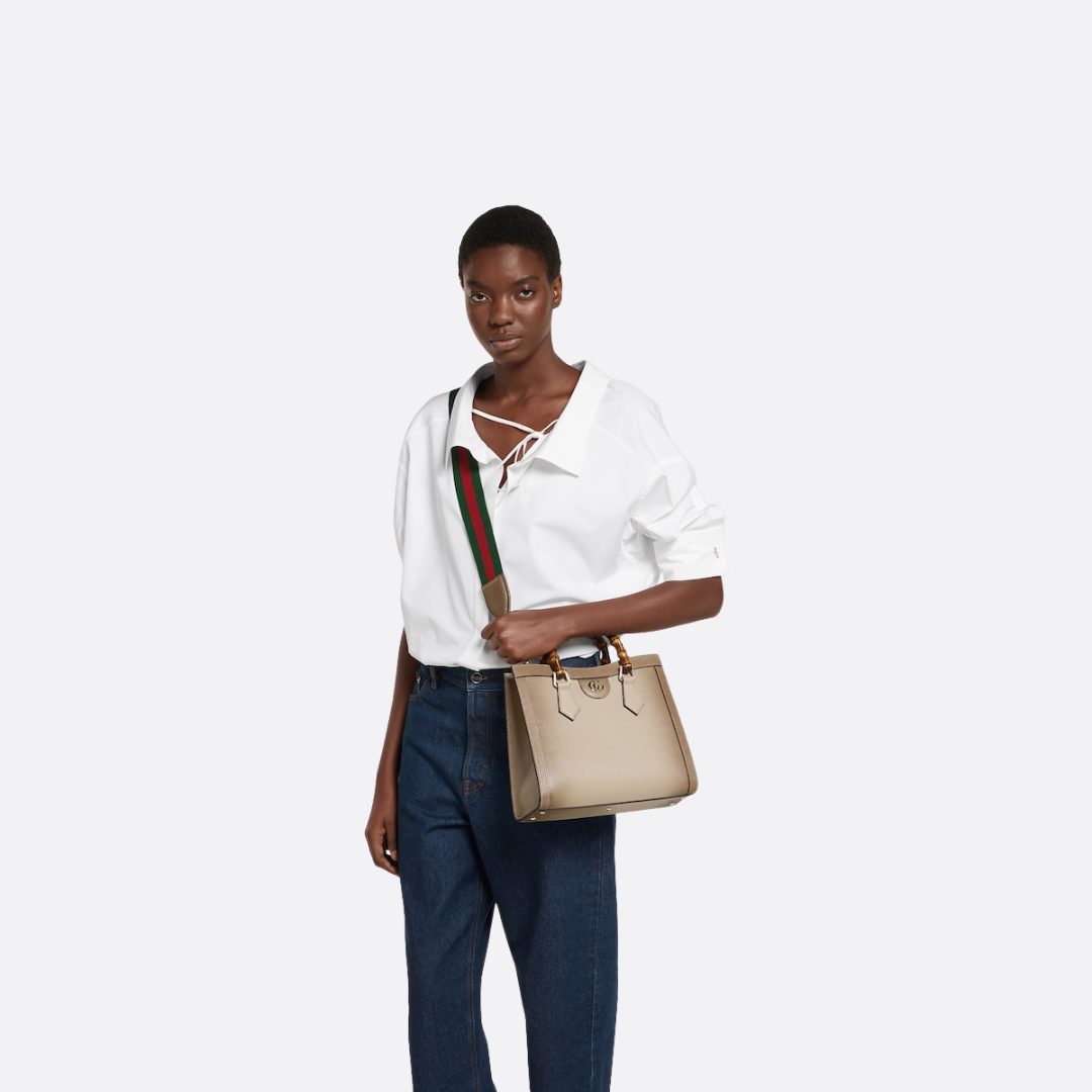 Gucci: Medium Diana Shopping Bag