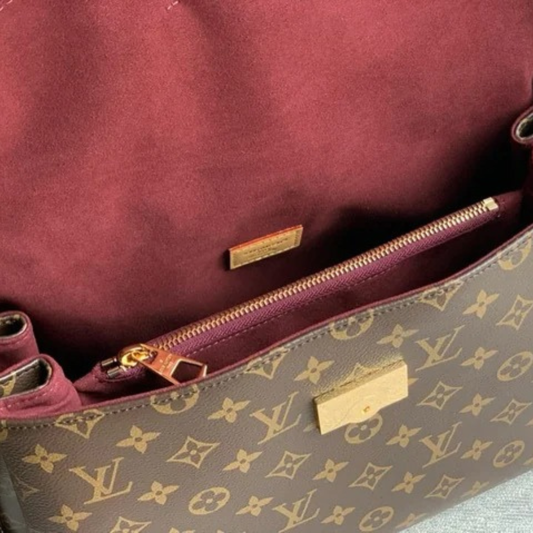 Louis Vuitton Handbag – Exclusive