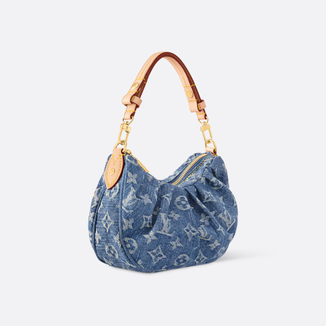 Louis Vuitton Handbag In Monogram Denim – Exclusive