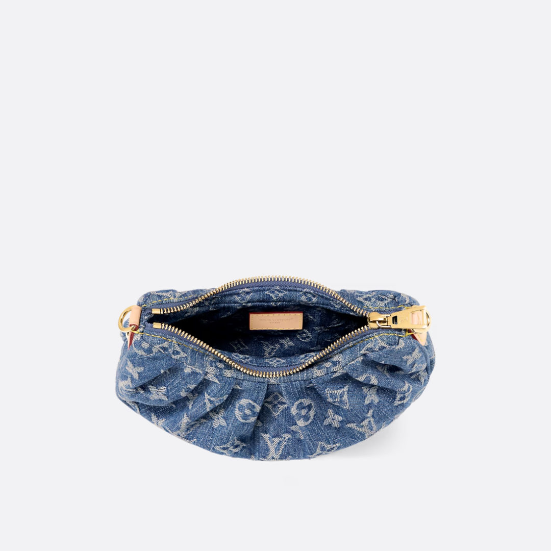 Louis Vuitton Handbag In Monogram Denim – Exclusive