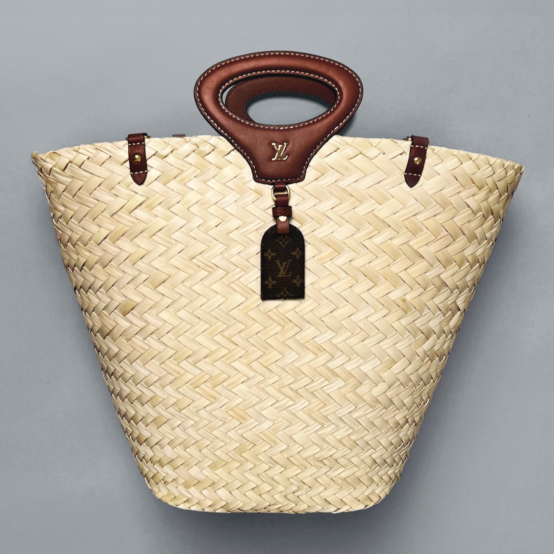 Louis Vuitton Very Large Shoulder Bag – Exclusive