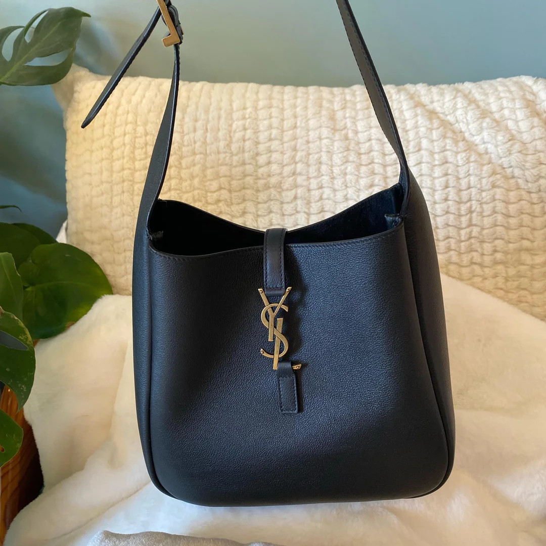Saint Laurent Le 5 À 7 Bea Bag – Exclusive