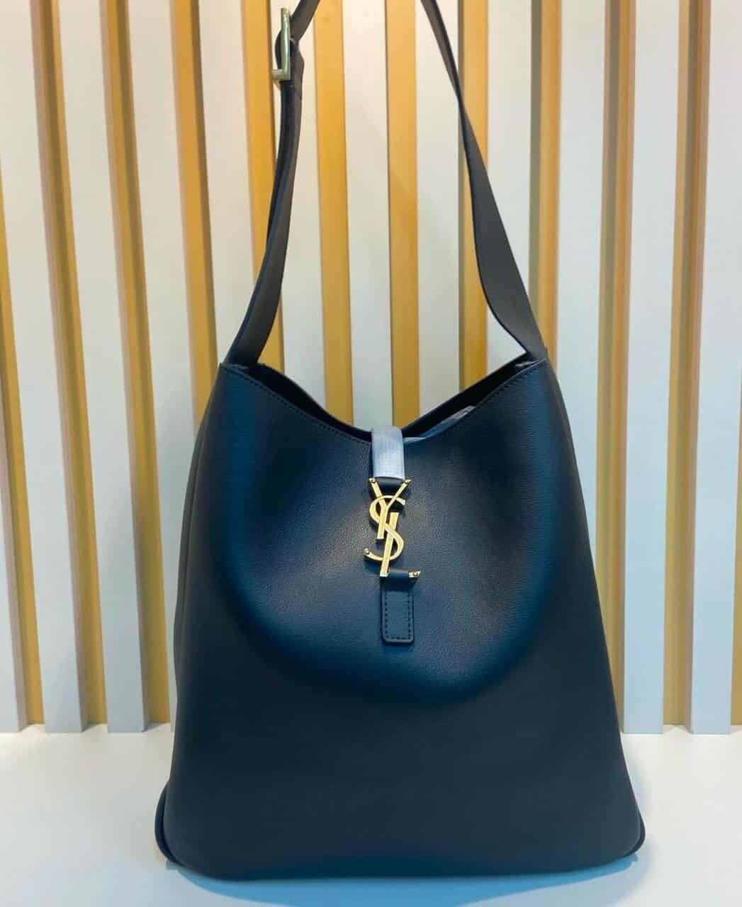 Yves Saint Laurent Handbag In Grained Leather – Small