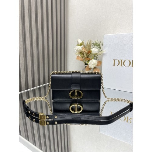 Dior 30 Montaigne East-west Bag & Chain