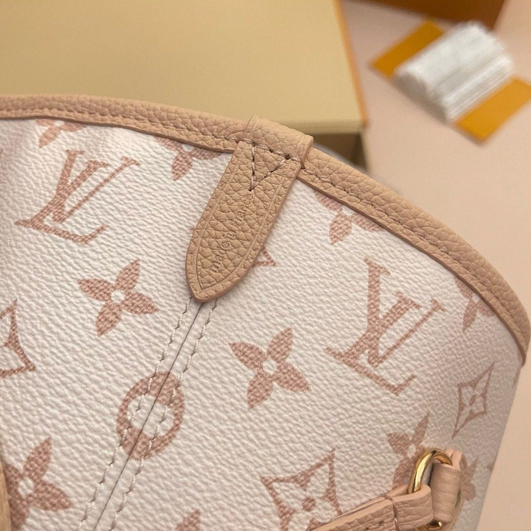 Louis Vuitton Neverfull Mm Reversible Bag – Exclusive